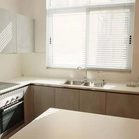 Great Flat In Apartment